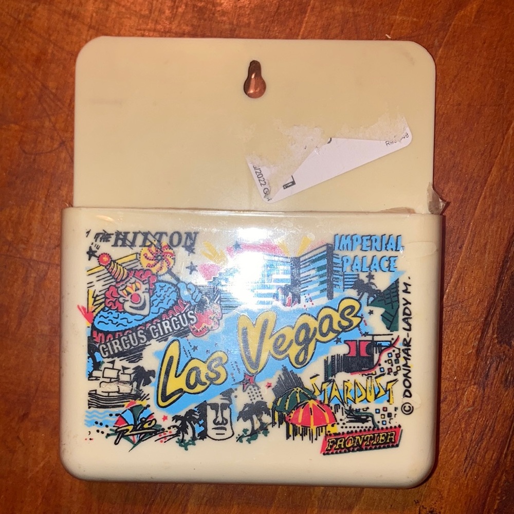 🎰🎲 Vintage LAS VEGAS NEVADA Magnetic Refrigerator Note Holder 🎲🎰